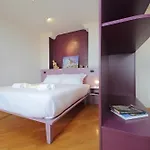 Suity I Monkeys Apartmán