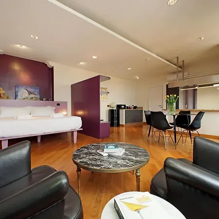Suity I Monkeys Apartment